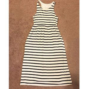 Black and White Striped Sleeveless Dress